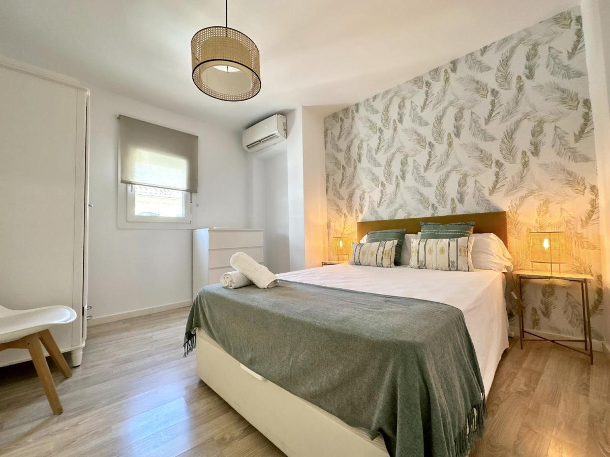 Santa Lucia 2 Bedrooms Apartment Malaga Luaran gambar